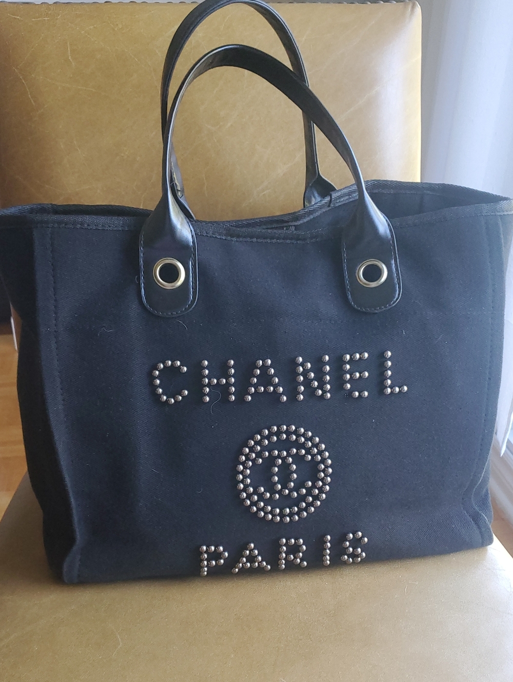 Cute Canvas Tote Bag With Beaded Logo